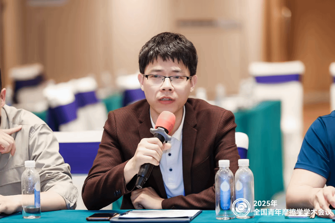 肖叶龙：育人犹如春风化雨，授业不惜蜡炬成灰，做员工成长路上的“好老师”